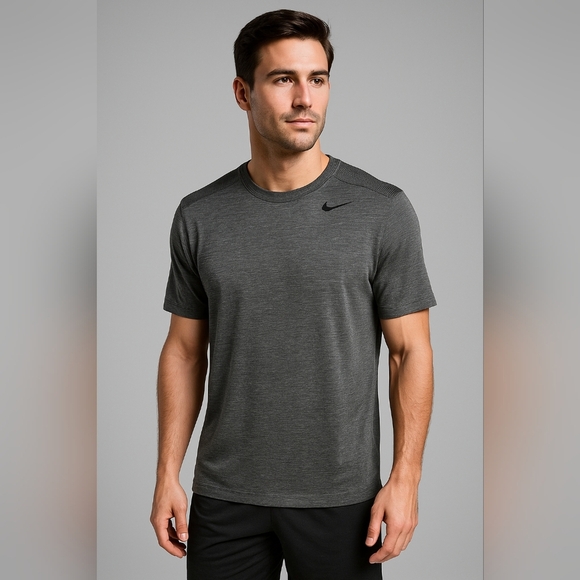Nike Dri Fit Mens Shirt Size XL - Picture 1 of 8